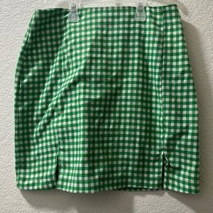 🌱love on a Hanger mini Gingham Skirt